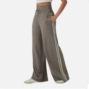 Halara Ribbed SoCinched High Waisted Tummy Control Wide Leg Pants with Pockets